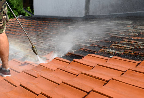 Why Choose Our Certified Pressure Washing Experts for Your Project Needs in Othello, WA?